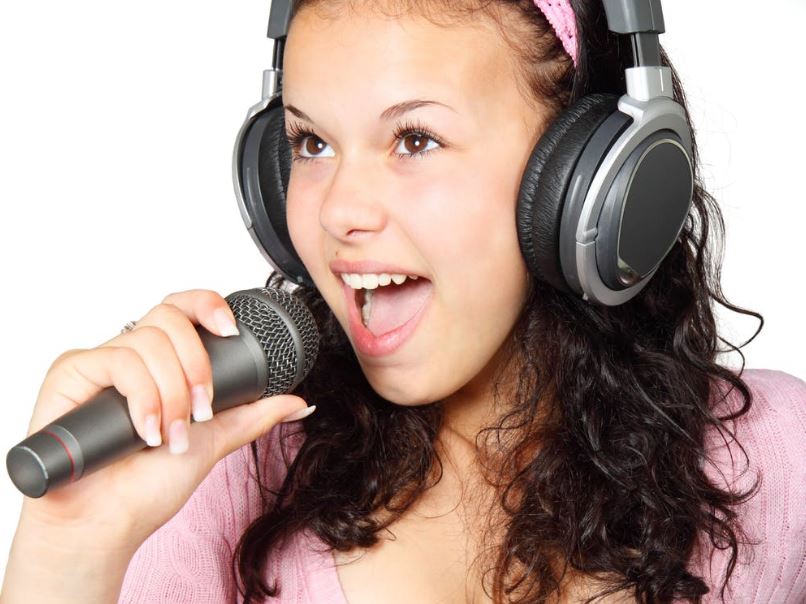 Several karaoke microphones receive strong reviews for high quality