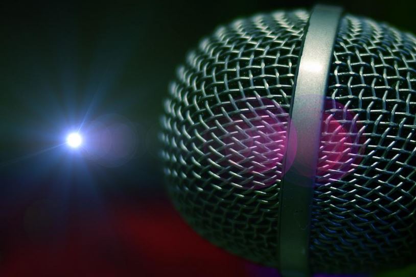 Microphone-Music-To Sing-Karaoke